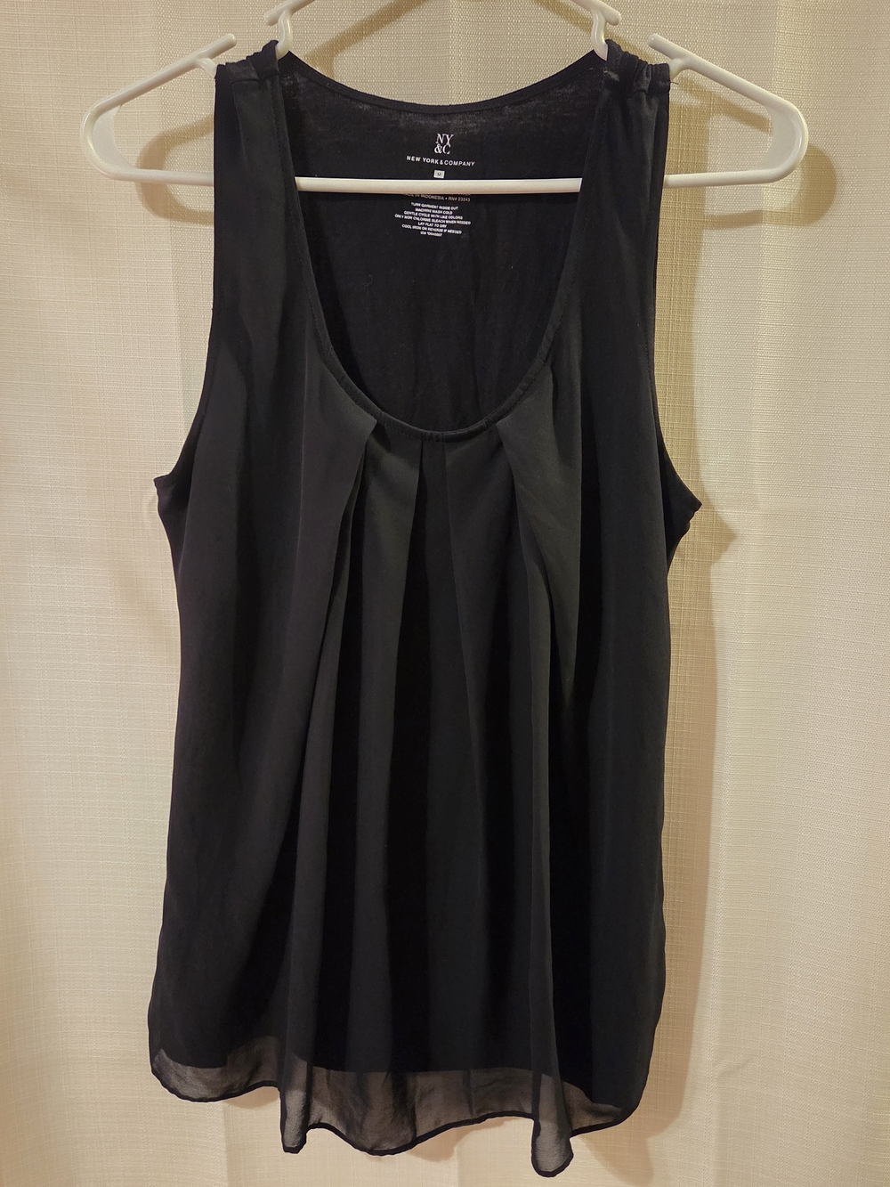 New York & Company Black Pleated Tank Top